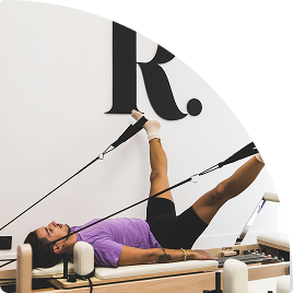 homme fait du pilates reformer aux carmes