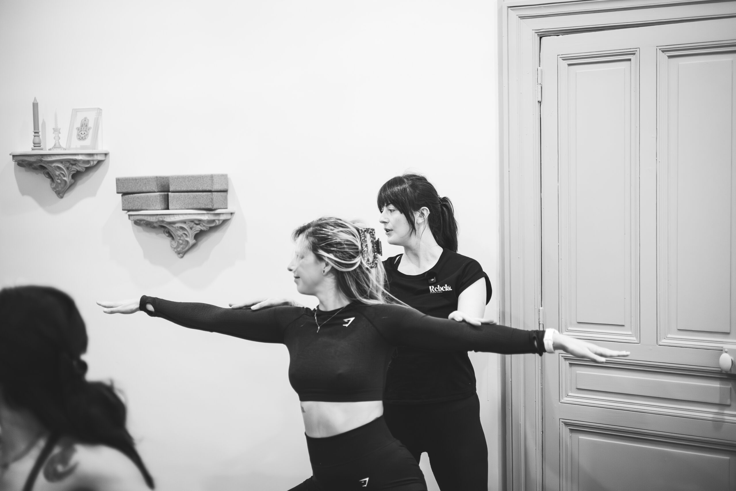 La prof de Yoga mathilde fait du Yoga